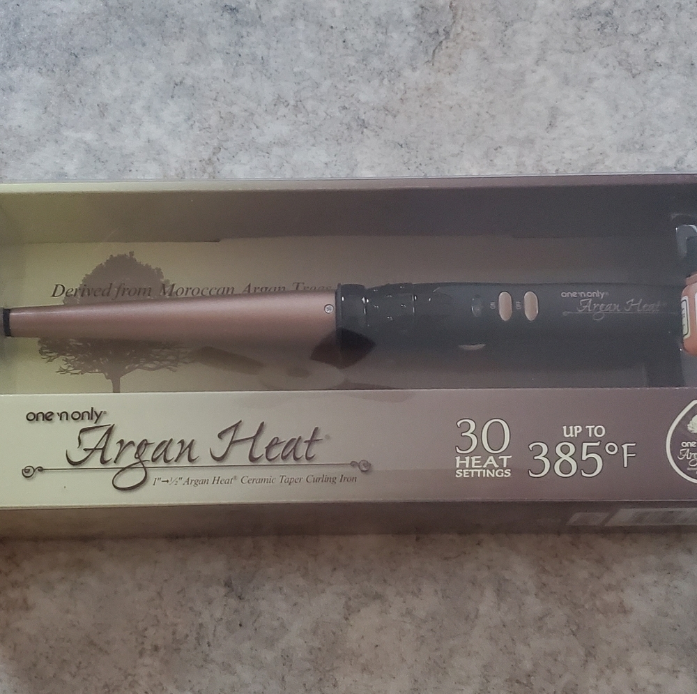 One n only argan curling wand